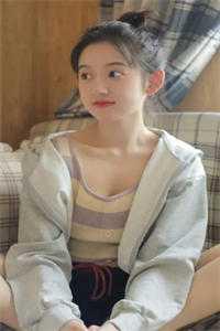 柳青严谡辞职后捡了一个美女总裁全文章节